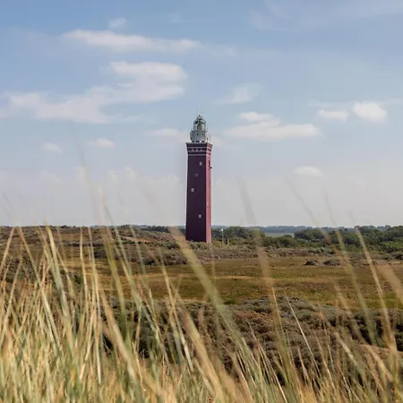 Vrijstaande 4-persoons Woning Met Privé Tuin En Terras In Ouddorp