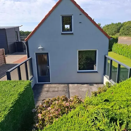 Сasa de vacaciones Vrijstaande 4-persoons Woning Met Privé Tuin En Terras In Ouddorp